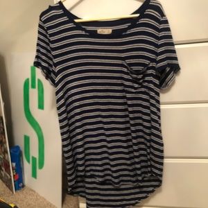 Hollister Tee